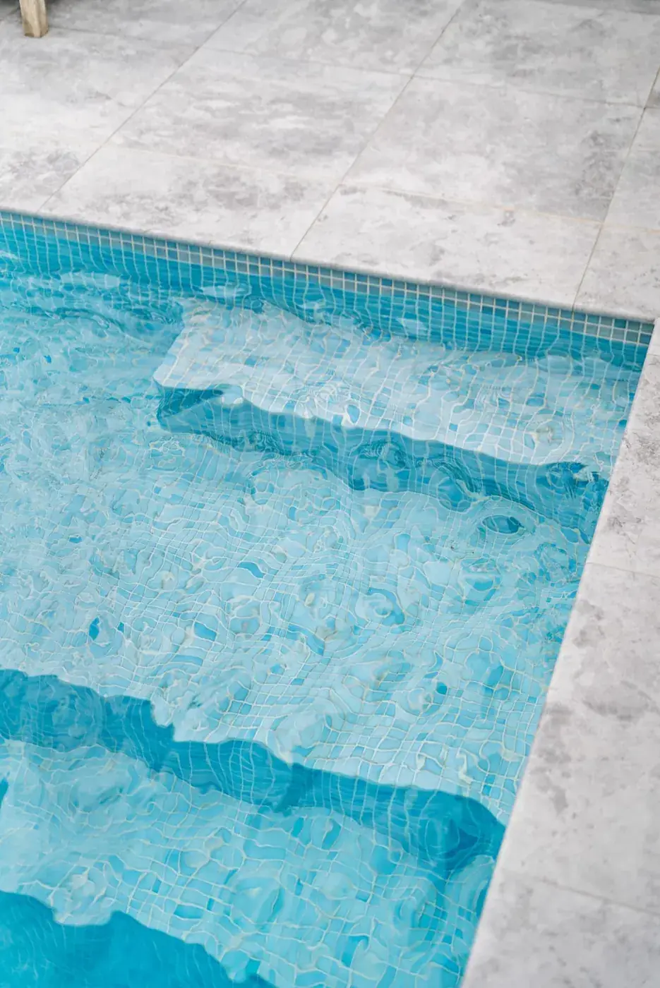 Swimming pool and landscaping built with a Bayview Homes custom home
